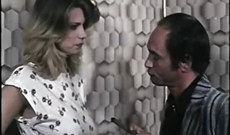 આનંદ સુંદર ચેક રિપબ્લિક દેશ નુ porn સાથે ઔડ્રી રોયલ