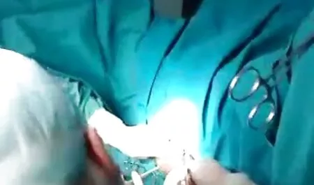 વરોના આકાશ, પ્રથમ જુઓ ચેક પોર્ન વીડિયો આંતર વંશીય ત્રણેય સાથે આવે ડબલ યોનિમાર્ગ