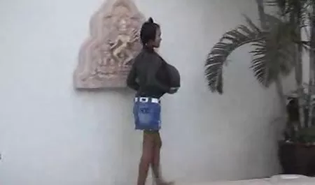 હું પડશે ચેક છોકરીઓ પોર્ન ધુમાડો જ્યારે તમે ટોટી suck જોય