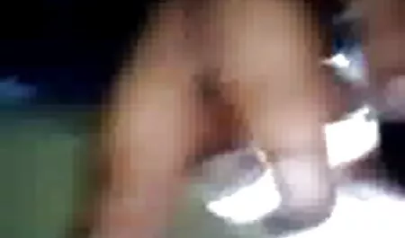 હોટ ટીન આવી પ્રેમ sucks અને સવારી ચેક megascenery તેના stepdad મોટો લોડો