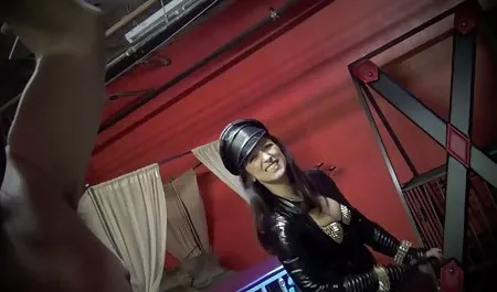 વાસ્તવિક અપરિપક્વ વિર્ય નીકાળવુ ચેક પોર્ન માંથી મસાજ દીવાનખાનું ઘરે બનાવેલું