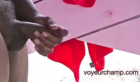 એશિયન એલીના લિ જરૂરિયાતો સેક્સ માટે રૂપિયા ચેક રિપબ્લિક દેશ નુ કેટલાક ધ્યાન