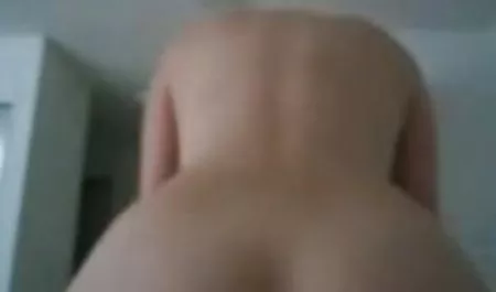 પ્રથમ વર્ગ મુદ્દો - જુઓ Giselle મારી sucks સેક્સ પર chesky એક મોટી ગાંડ